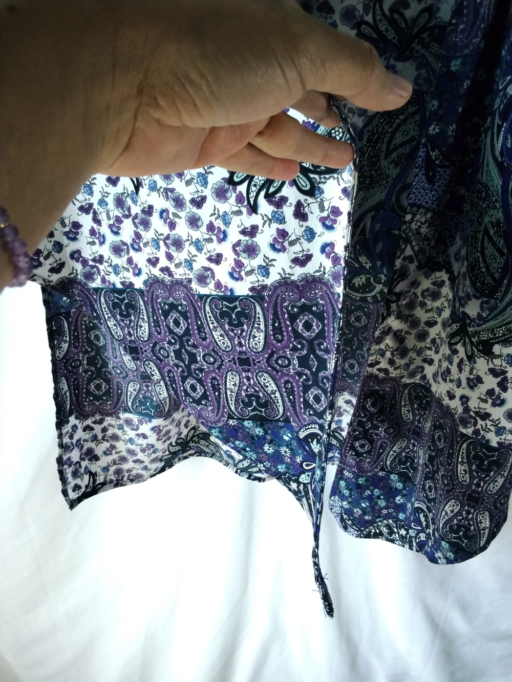 Peach Love California Blue & White Paisley Open-Front Kimono - Picture 8 of 12